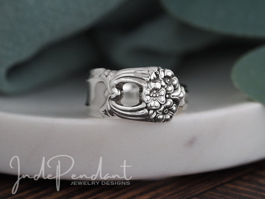 1941 Eternally Your Spoon Ring