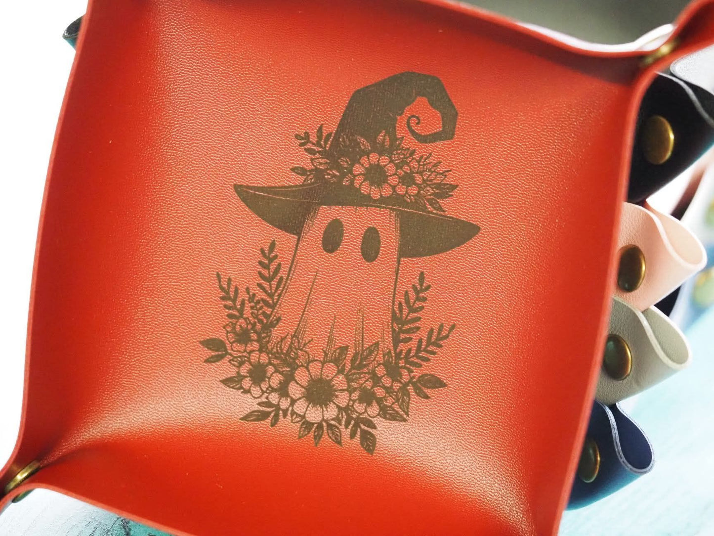 Chaos Cubby - Witchy Ghost