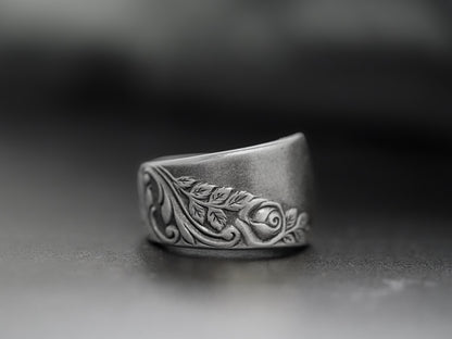 1953 Bridal Corsage Spoon Ring