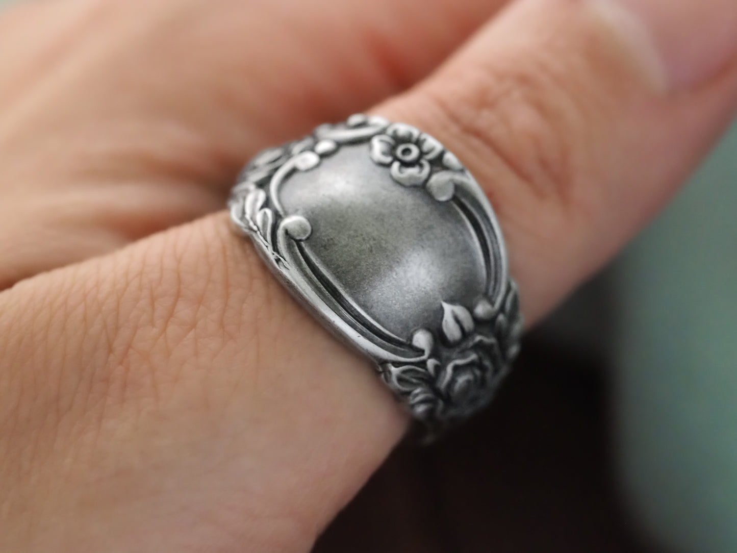 1953 Ballad Spoon Ring