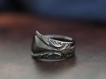 1940 Avalon Cabin Spoon Ring