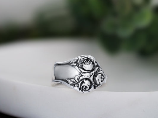 1909 Bride Spoon RIng