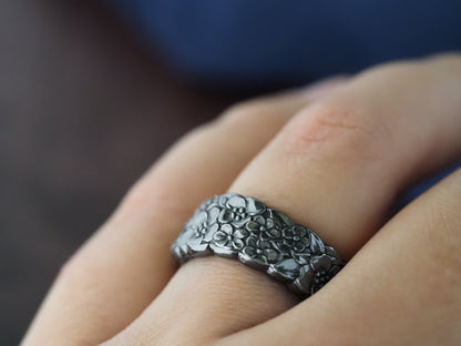 1970 Love Precious Flower Spoon Ring