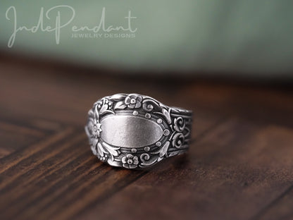 1938 Old South Spoon Ring