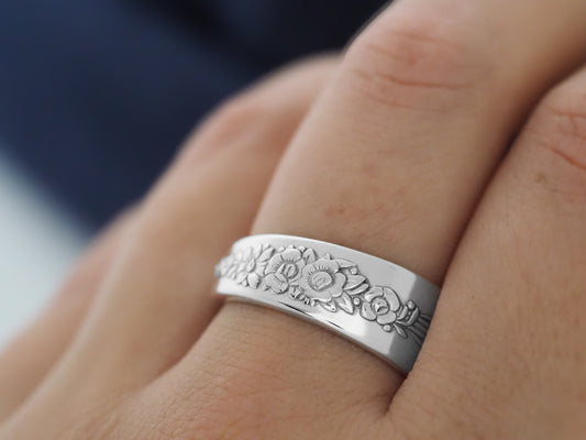 Dainty Rose Spoon Ring