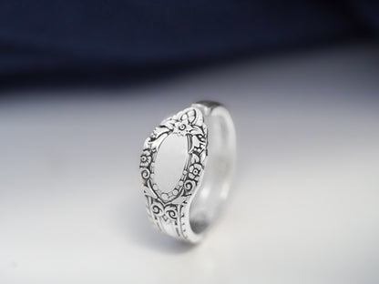 Dainty Rendezvous Spoon Ring